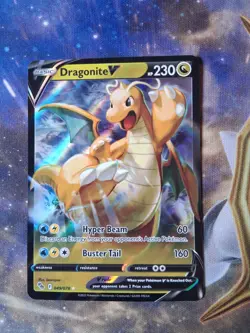 Dragonite V 049/078 Pokemon GO Holo - Image 1