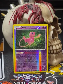 ☠☠ NEAR MINT! Pokemon Mew 29/124 Fates Collide Reverse Holo - Image 1