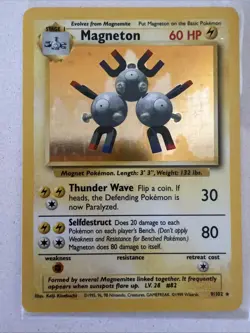 1999 Pokemon Base Set Magneton 9/102 Holo Rare WOTC Vintage Trading Card - Image 1