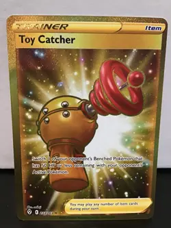 Toy Catcher Pokemon Evolving Skies 233/203 Secret Rare Gold Holo - Image 1
