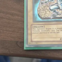 Blue-Eyes White Dragon DB1-EN098 Ultra Rare Yugioh Played - Image 3