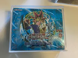 Yugioh Legend of Blue-Eyes White Dragon 25th Anniversary Booster Box Sealed! - Image 2