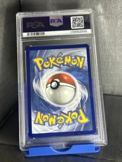 2021 Mew v Fusion Strike SWSH Altar Art Pokemon Card 251/264 PSA 9 - Image 2