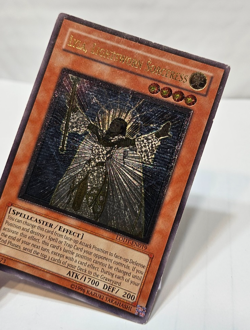 ULTIMATE Rare Lyla, Lightsworn Sorceress LODT-EN019 Unlimited Yugioh 7678 - Image 4
