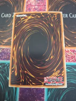 Yugioh Dark Magician YSYR-EN001 Ultimate Rare Unlimited Near Mint - Image 4