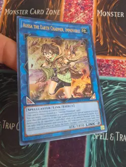 Yugioh Aussa the Earth Charmer, Immovable RA04-EN078 Ultra Rare 1st Edition NM - Image 2
