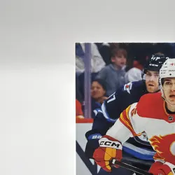 2025-26 Upper Deck Series 1 Sam Morton UD Exclusives /100 #215 - Image 3