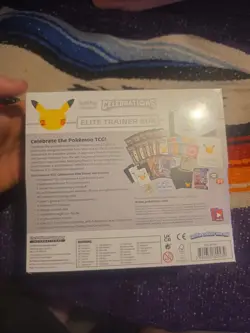 Pokemon TCG: 25th Anniversary Celebrations Elite Trainer Box (2021) 820650809439 - Image 3