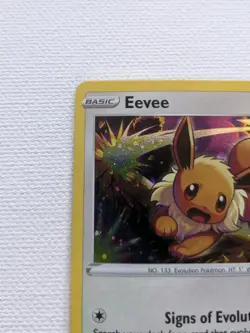 Eevee SWSH118 Holo Promo Sword & Shield Promo Pokemon Near Mint - Image 5