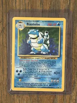 Pokemon 1999 Base Set Unlimited Blastoise Holo 2/102 No Stage Error Creased - Image 1