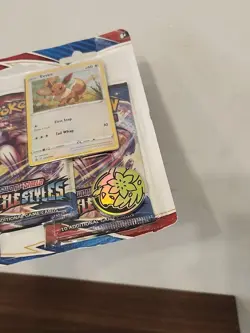 Pokemon TCG Sword and Shield Battle Styles 3 Blister Booster - Image 5
