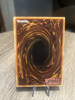 Dark Magician LDK2-ENY10 Legendary Decks II 1st Edition - Image 4