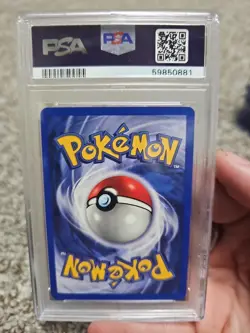 Pikachu Red Cheeks Shadowless Card 058/102 Unlimited Edition Regular PSA 8 - Image 2