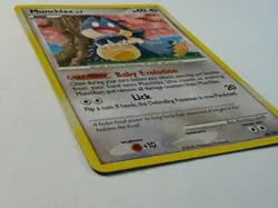 Munchlax 68/100 Majestic Dawn 2008 Pokemon LP - Image 3