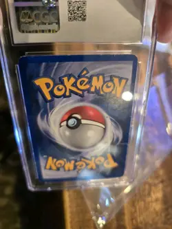 CGC 4 Umbreon 2001 Neo Discovery 13/75 Holo Pokemon Card - Image 4