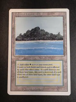 Tropical Island Revised MTG Magic the Gathering 1994 - Image 1