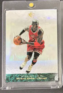 1995-96 SP Michael Jordan Premium Holoview #5 Chicago Bulls - Image 1