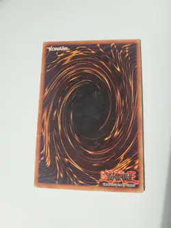 Yugioh: Blue-Eyes White Dragon (SDK-001) - Starter Deck: Kaiba - Ultra Rare - Image 2