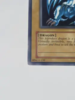 Yugioh: Blue-Eyes White Dragon (SDK-001) - Starter Deck: Kaiba - Ultra Rare - Image 5