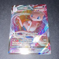 Mew VMAX Fusion Strike 114/264 Ultra Rare Holo 310 HP English 2021 - Image 2