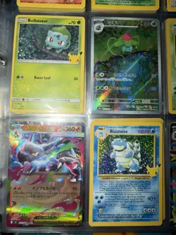 🔥 Pokemon Card Lot 81 Cards In Binder Blastoise Venusaur Charizard Holo Rares - Image 3