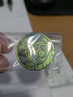 Pokemon Grookie Mini Collectible Coin Green Holofoil - Image 1