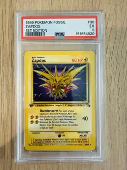 1999 POKEMON FOSSIL 1ST ED ZAPDOS PSA 5 - Image 1