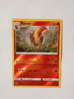 POKEMON FEEBAS REVERSE HOLO 28/70 LIGHT PLAY 2018 - Image 3