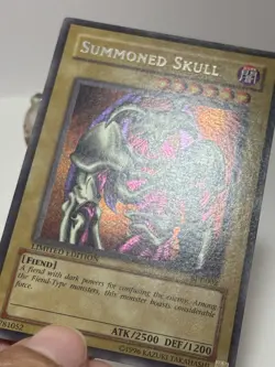 Konami Yu-Gi-Oh! Summoned Skull BPT-002 2002 Tin Secret Rare Limited Fiend - Image 4