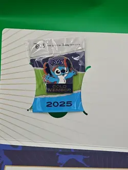 Disney D23 Gold Membership 2025 Kit IAGO Promo & Stitch Pin Exclusive OG Box - Image 4