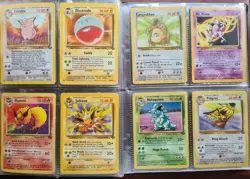Jungle Pokemon 1999 Complete Set 64/64 Mew Vs Mewtwo Binder - Image 3
