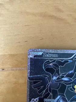Zekrom 114/114 Celebrations: Classic Collection Holo 25th Pokemon card rare - Image 4