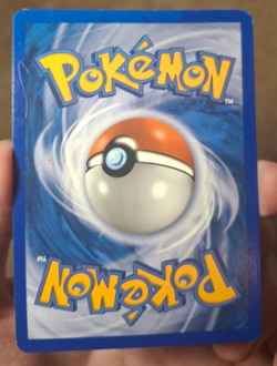 2007 POKEMON TCG DIAMOND & PEARL BASE SET AZUMARILL REVERSE HOLO CARD 18/130 - Image 2