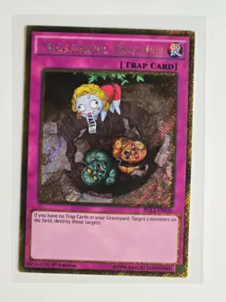 Yugioh Treacherous Trap Hole PGL3-EN036 Gold Secret Rare 1st Edition NM - Image 1
