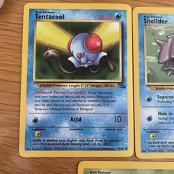 Tentacool Shellder Zubat base Pokemon Fossil X3 Card Bundle near mint - Image 2