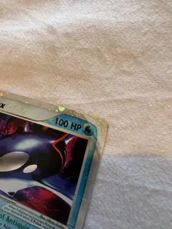 Kyogre Ex 94/101 Hidden Legends Ultra Rare Holo Pokemon Card Damaged - Image 3