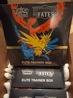 Hidden Fates Elite Trainer Box ETB English Factory Sealed Pokemon Box - Image 3
