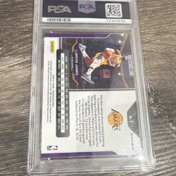 2020-21 Panini Prizm LeBron James Lakers #1 Green Prizm Kobe Tribute PSA - Image 2