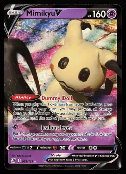 Mimikyu V 062/163 Holo Battle Styles Pokemon Card - Image 1