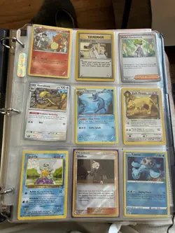 Pokemon TCG Binder Lot 9 Cards Charmander Professor Elm Wally Gumshoos Vaporeon - Image 1