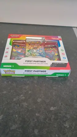 Pokemon TCG First Partner Illustration Collection Series 1 Box - Image 2