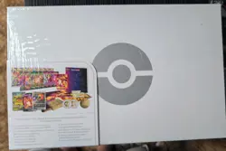 Pokemon TCG Sword and Shield Ultra Premium Collection Charizard Box 820650871115 - Image 2