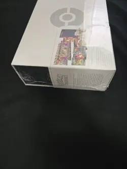Pokemon TCG Sword and Shield Ultra Premium Collection Charizard Box 820650871115 - Image 4
