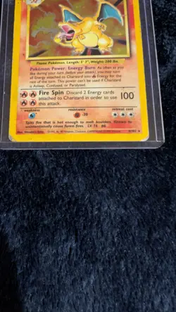 Pokemon TCG Charizard Base Set Holo Card 4/102 English Edition - Image 2