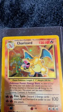 Pokemon TCG Charizard Base Set Holo Card 4/102 English Edition - Image 3