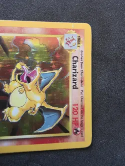 Pokemon TCG Charizard Holo Card 4/102 Vintage Base Set Offers Welcome - Image 2
