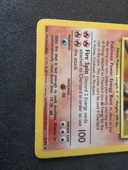 Pokemon TCG Charizard Holo Card 4/102 Vintage Base Set Offers Welcome - Image 3