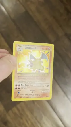 Pokemon TCG Charizard Card 4/102 WOTC 1999 Rare Holo Base Set - Image 2