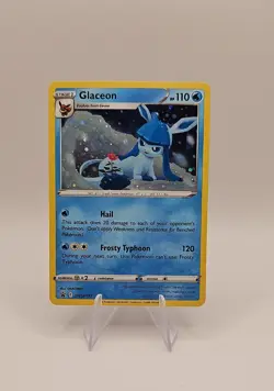 Glaceon SWSH192 SWSH: Sword & Shield Promo Cards Holo - Image 1