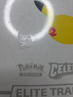 Pokemon TCG 25 Celebrations Elite Trainer Box (Sealed See Pics 2 Tears On Front) 820650829437 - Image 2
